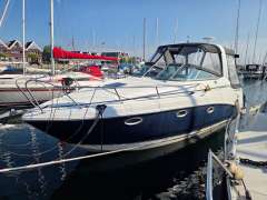 Rinker 260 Express Cruiser Sportboot