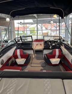 Glastron GTS205