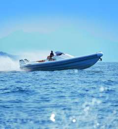 PY 100 Gommone a scafo rigido