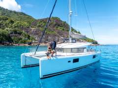 Lagoon 39