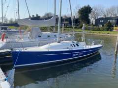 Helmsman 751 One Design Daysailer