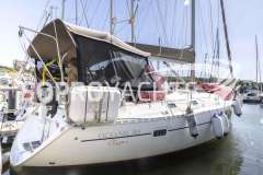 Beneteau Oceanis 361 Clipper Cockpit central
