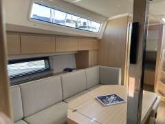 Bavaria C 42
