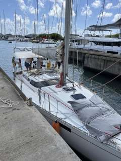 Beneteau Oceanis 350