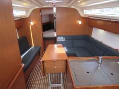 Bavaria Cruiser 37