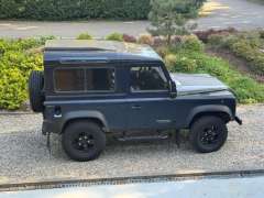 Land Rover Defender 90 2.0 benzine Snekke