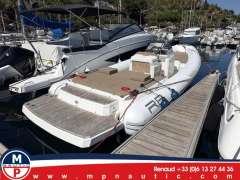 Renier R8 Bateau semi-rigide