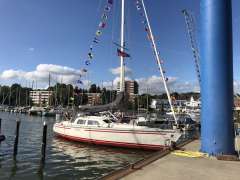Olsen 38 Decksalon