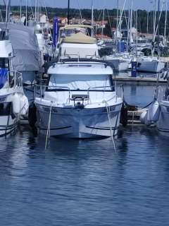 Jeanneau MF 795 S2