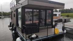 Lakelife Houseboat One Off XL PLUS 1
