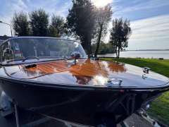 Boesch 580 Acapulco de Luxe Motorboot-Klassiker