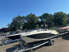 Quicksilver 555 Cabin Sportboot