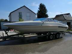 Caravelle Interceptor 232 Sürat teknesi