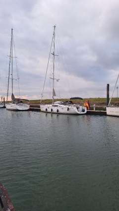 Beneteau Oceanis 46