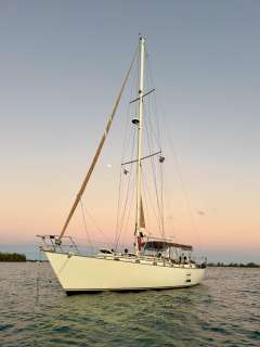 51' Doug Peterson Offshore Cruiser