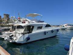 Raffaelli STORM S Flybridge