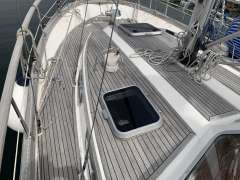 Nauticat 33