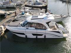 Beneteau Antares 9 OB Pilothouse