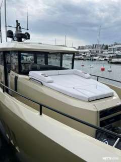 XO Boats 44 EXPLR Motoryacht