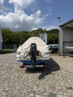 Quicksilver Commander 525