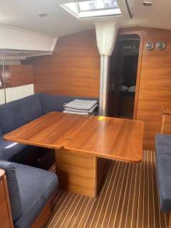 Salona 44 Performance