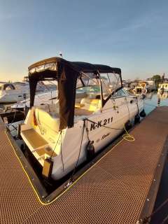 Rinker Fiesta Vee 242