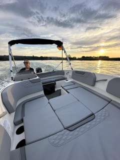 Bayliner M15