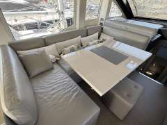 Cranchi E52F