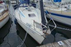 Elan 33