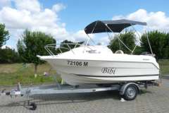 Quicksilver Activ 470 Cabin
