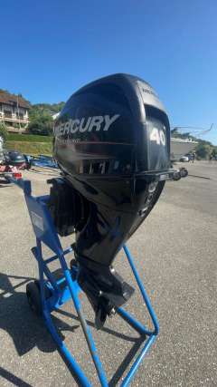F40 ELPT EFI Outboard motor