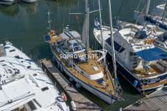 Hallberg-Rassy 43