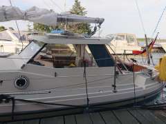LM 28