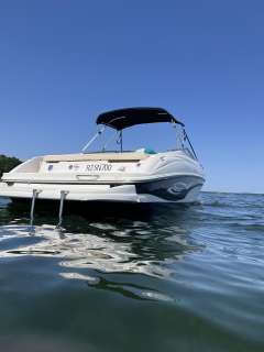 Rinker Captiva 232
