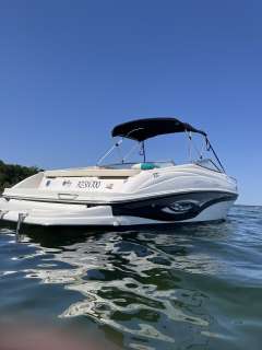 Rinker Captiva 232