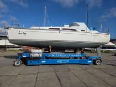 Hanse 325