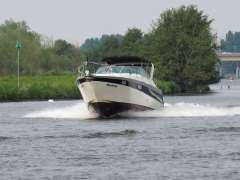 Maxum 3200 SCR Sport boat