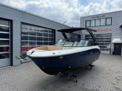 Sea Ray SDX 230 Sportboot