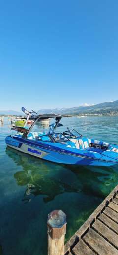 Malibu 24 MXZ Wakeboard/Wakesurf