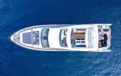 Azimut 84 Fly directly from owner