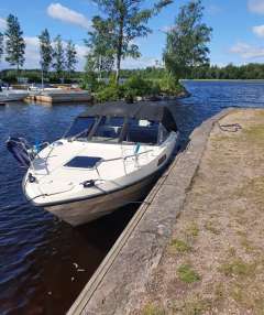 Uttern 6200 DC Sportbåt