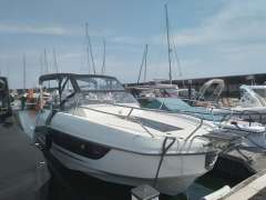 Beneteau Flyer 8.8 SunDeck Iate a motor