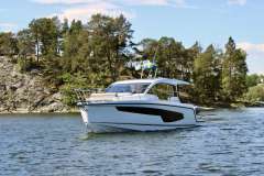 Sealine C335 Kajuitboot