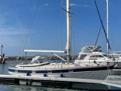 Hallberg-Rassy HR 352