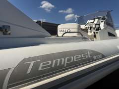 Capelli Tempest 1000 Deck-boat