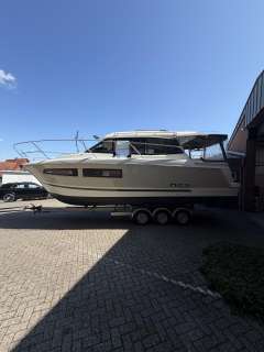 Jeanneau NC 9