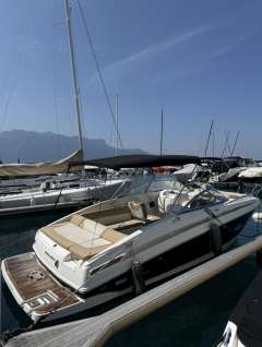 Bayliner 742R + place de port a louer Kajütboot