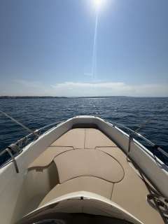 Clear Libra Yacht a motore