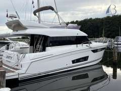 Jeanneau Velasco 43F Flybridge