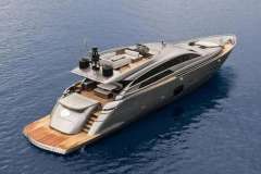 Pershing 92